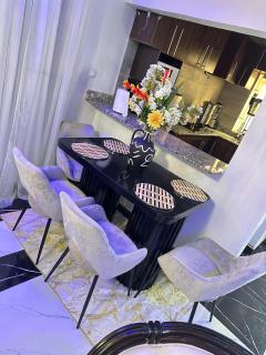 Azure Villa Suites Apart Hotel - Limbe - 3