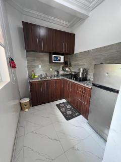 Azure Villa Suites Apart Hotel - Limbe - 1