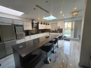 Adams Hill Luxury Homestay - Birmingham - 5