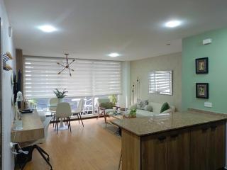 Like a Home - 2Bedrooms - QueenBed - Balcony - Parking - 7Th FLOOR - Quito - 6
