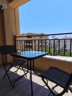 Sea & Sand Apartment - Bar - 5