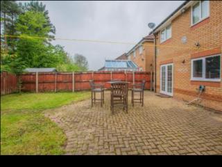 Harmony Retreat - Cardiff - 1