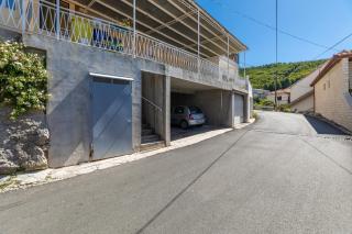 Apartments with parking spaces Sumpetar, Omis - 950 - Sumpetar - 3