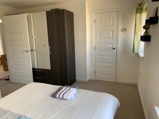 3 bedrooms house near airport with supermarket and public transport - Edimburgo - 9