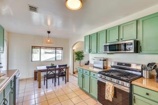 Walk to Colorado River Family Home with Yard! - Bullhead City - 3