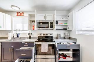 Convenient 2BR Apt w Covered Parking SLC - Salt Lake City - 0