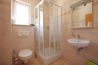 Apartments by the sea Tucepi, Makarska - 24643 - Tučepi - 1