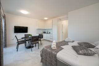 Apartments with parking space Mastrinka, Ciovo - 24727 - 3