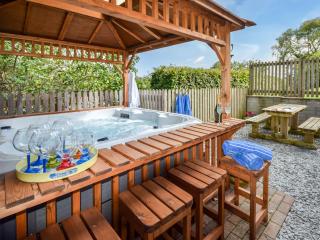 2 Bed in Truro LJASM - - 0