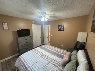 Restful hangout - Bullhead City - 7