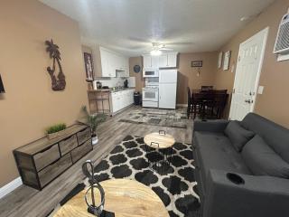 Restful hangout - Bullhead City - 9