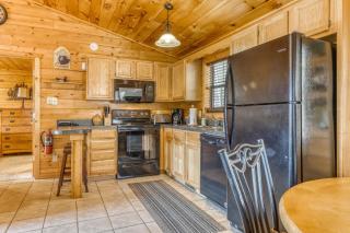 Bear Necessity Cabin - Pigeon Forge - 0