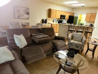 Palm Desert CA Sun City Home Golf pools rec - 7