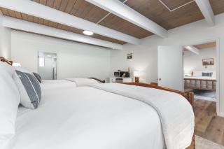 Bear's Den @CN Lodge #5 - 2