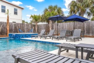 Sleeps 30 2 Homes Private PoolHot Tub Game Room Outdoor Bar Walk to Beach - Destin - 0