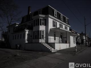 - Historic District Haven 3BR, 2BA Townhome Escape - - 7