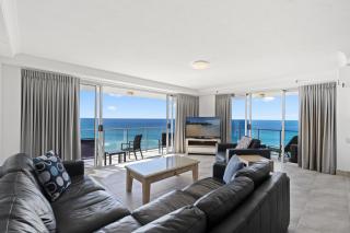 Beachfront 16th Floor, Ocean Views Talisman - 9