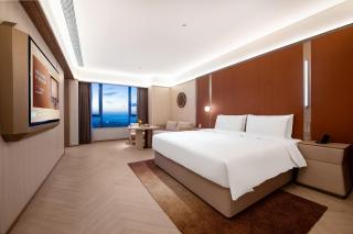 Crystal Hotel Qingdao The Mall of Splendors - Qingdao - 3