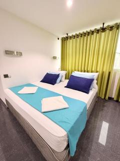 Venus Hotel - Colombo - 8