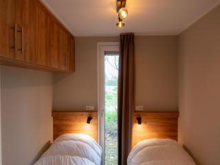 Holiday home in Sint Nicolaasga by the water - Sint Nicolaasga - 1