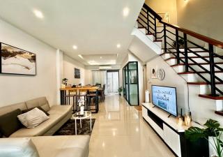 Homey House Airport- 2km to city - 0