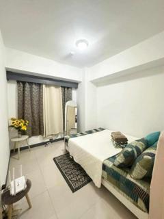 2-BR CONDO Staycation Sea Residence -Kharen - Manila - 2
