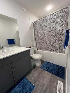 Home in west Edmonton - Edmonton - 2