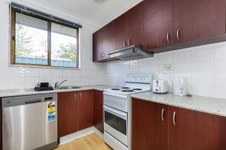 *Charming 2BR Retreat in Heart of Southern Bliss - 3