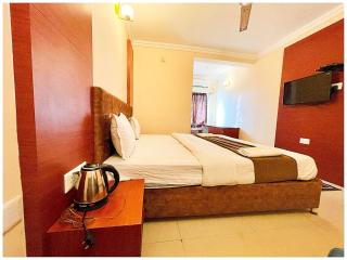 Hotel SB INN Near Jagannath Temple & Sea Beach -Free Wi-Fi- Restaurant & Free Parking Facilities # All Room Attached Balcony with Fully Air Conditioned # Best Luxuary Hotel - Puri - 1