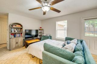 11 Mi to Lewisville Lake Family Home in Denton - Denton - 9