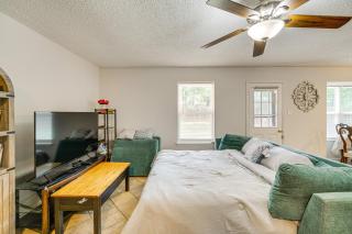 11 Mi to Lewisville Lake Family Home in Denton - Denton - 7