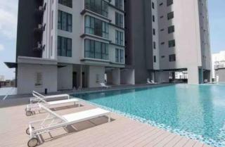 High Floor Seaview 2BR suites with Pool Sauna & Bathtub Near Gurney George Town Jazz Suites 253A - 1