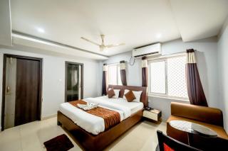 HOTEL SHIVANGI PREMIUM Near Sea Beach and Jagannath Temple road - Restaurant- Wi-Fi - Lift and Parking Facilities - Fully Air Conditioning Hotel - A Top Rated Luxuary Hotel - Puri - 0