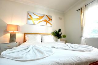 Villa Lidō -2BR Coastal Charm - Stargaze & Beach Walks - 8
