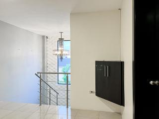 Casa de 3 Dormitorios con Piscina Privada, BBQ y Seguridad - Estancia Vieja - 8