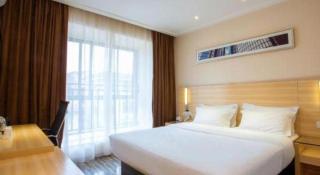 City Comfort Inn Guilin North High Speed Railway Station Square - Guilin - 6