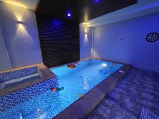 Luxury Oasis Pool Villa - Sampong - 2