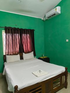 Camrose Guest House - Candolim - 2