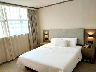Hanting Hotel Yancheng Funing Shanghai Road - Funing - 1