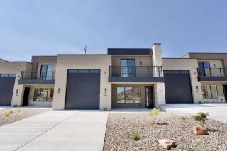 Modern Luxury Townhome near Zion and Bryce Canyon - 8