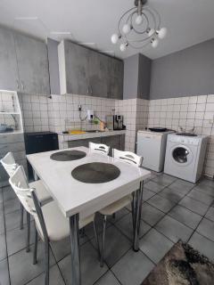 Galina Apartment - Kŭrdzhali - 3