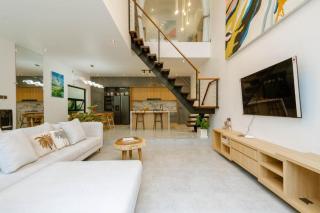 Villa Yoshi - Tumbak Bayuh - 5