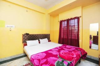 HOTEL SREE SAVITRI Near Shree Baba Baidyanath Jyotirlinga Temple - Free Wifi And Parking Facilities - Spacious and Fully Air Conditioned Rooms - Best Hotel In Deoghar - Deoghar - 4