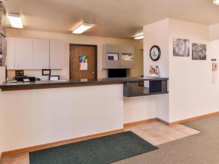 Americas Best Value Inn Missouri Valley - Missouri Valley - 2