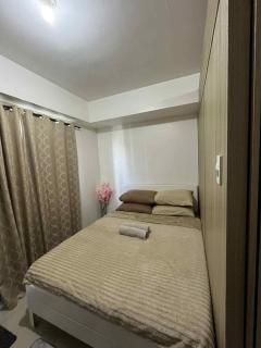 Cozy 2 Beds Near Mall of Asia - 9