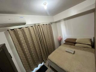 Cozy 2 Beds Near Mall of Asia - 1