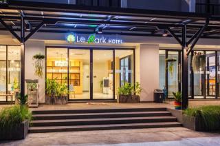 Le Park Hotel - Nakhon Si Thammarat - 9