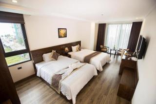 Grand Sea View Hotel - 1