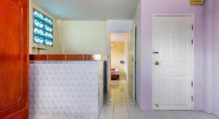 OYO 885 You And Me House - Strand Patong - 1