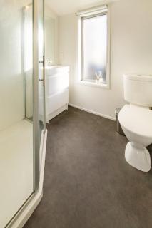 Private 2BR House, Garage, Great Central Location - 8